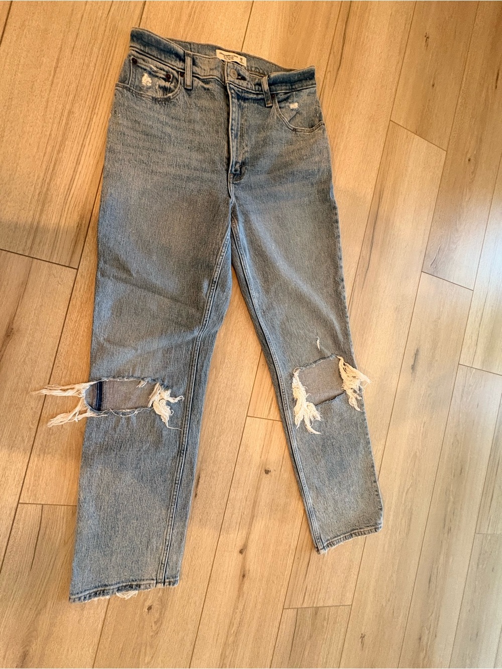 Abercrombie & Fitch Light Blue High-Rise '90s Straight Jeans